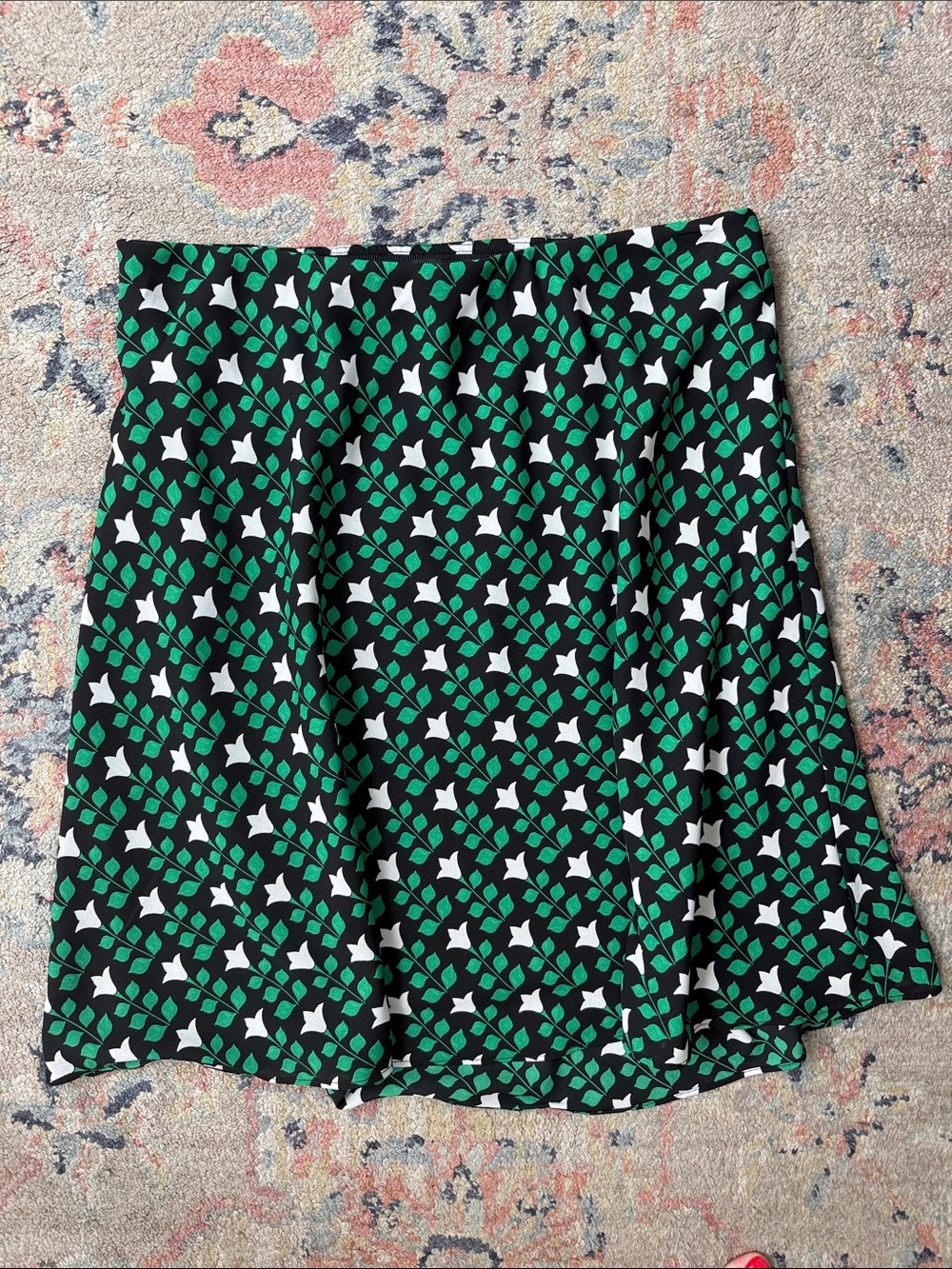 Ann Taylor Black A-Line Skirt with Green and White Leaf Print